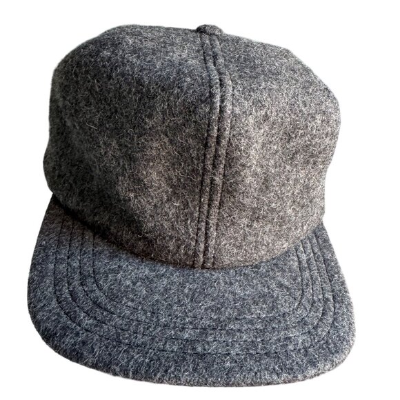 Gray Wool Blend Winter Cap Hat With Ear Flaps Medium USA Vintage Warm Winter - Picture 1 of 16